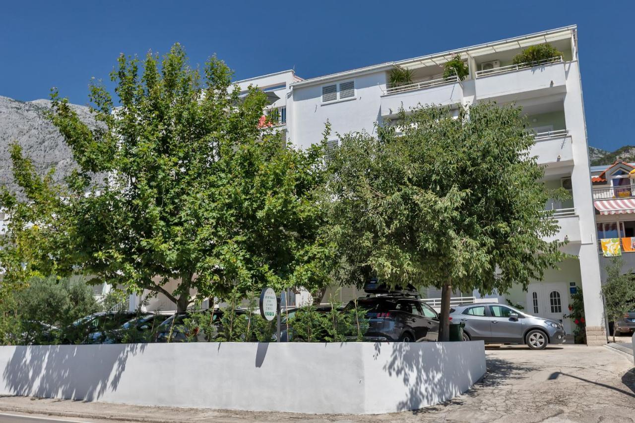 Apartments Marija Tučepi Eksteriør billede