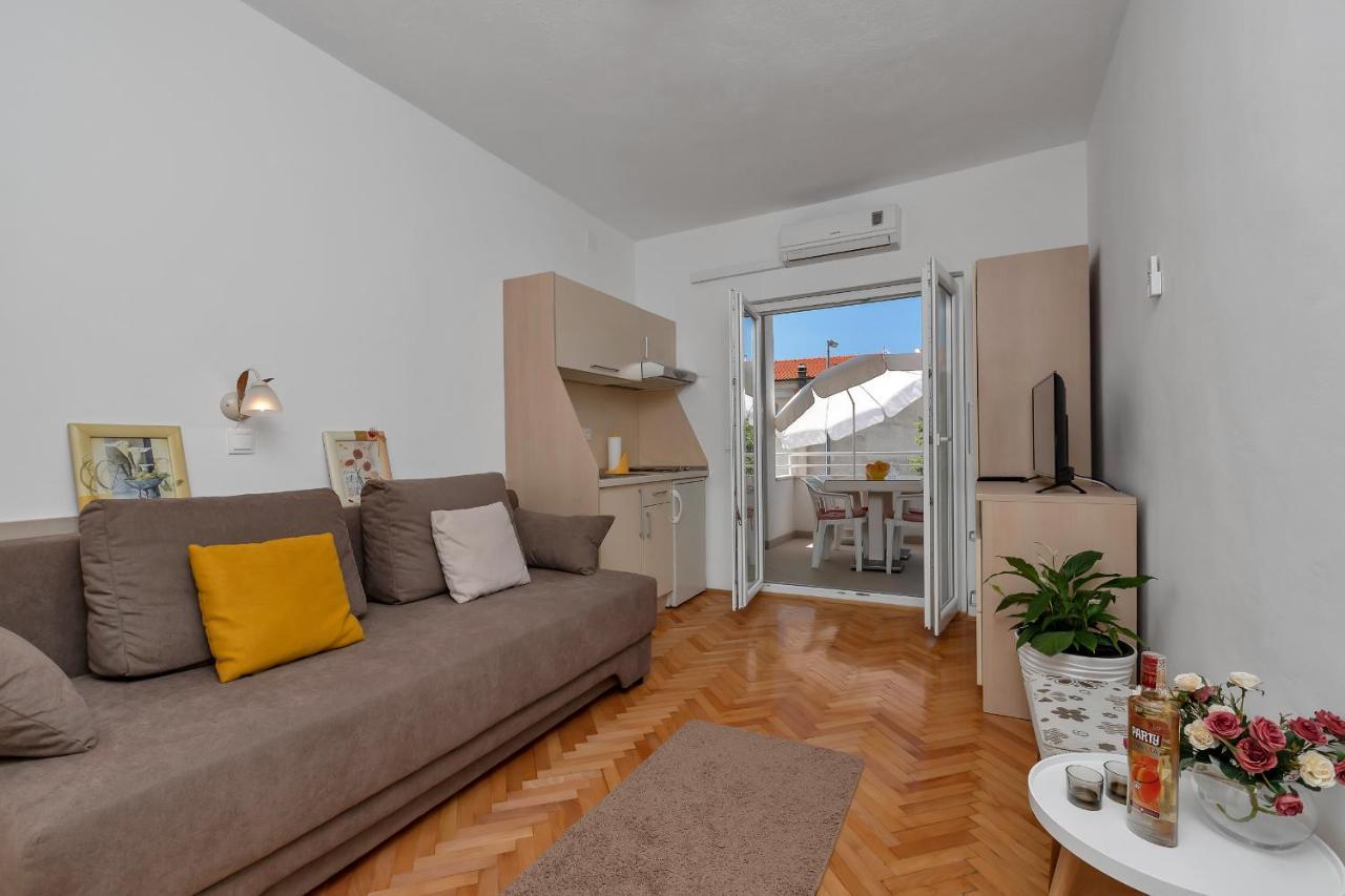Apartments Marija Tučepi Eksteriør billede