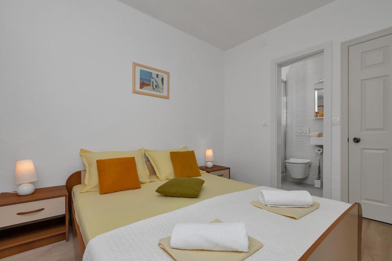 Apartments Marija Tučepi Eksteriør billede