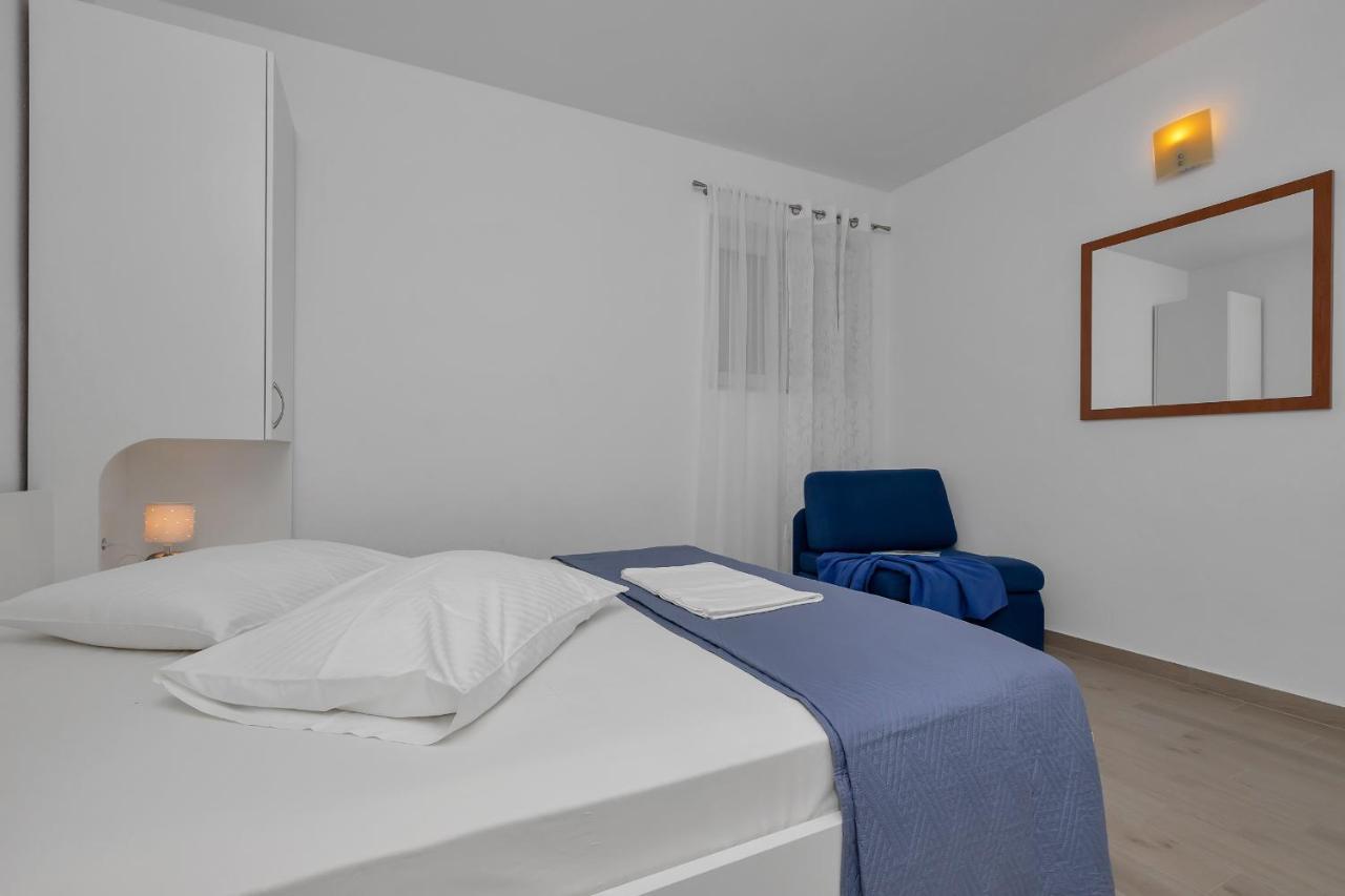 Apartments Marija Tučepi Eksteriør billede