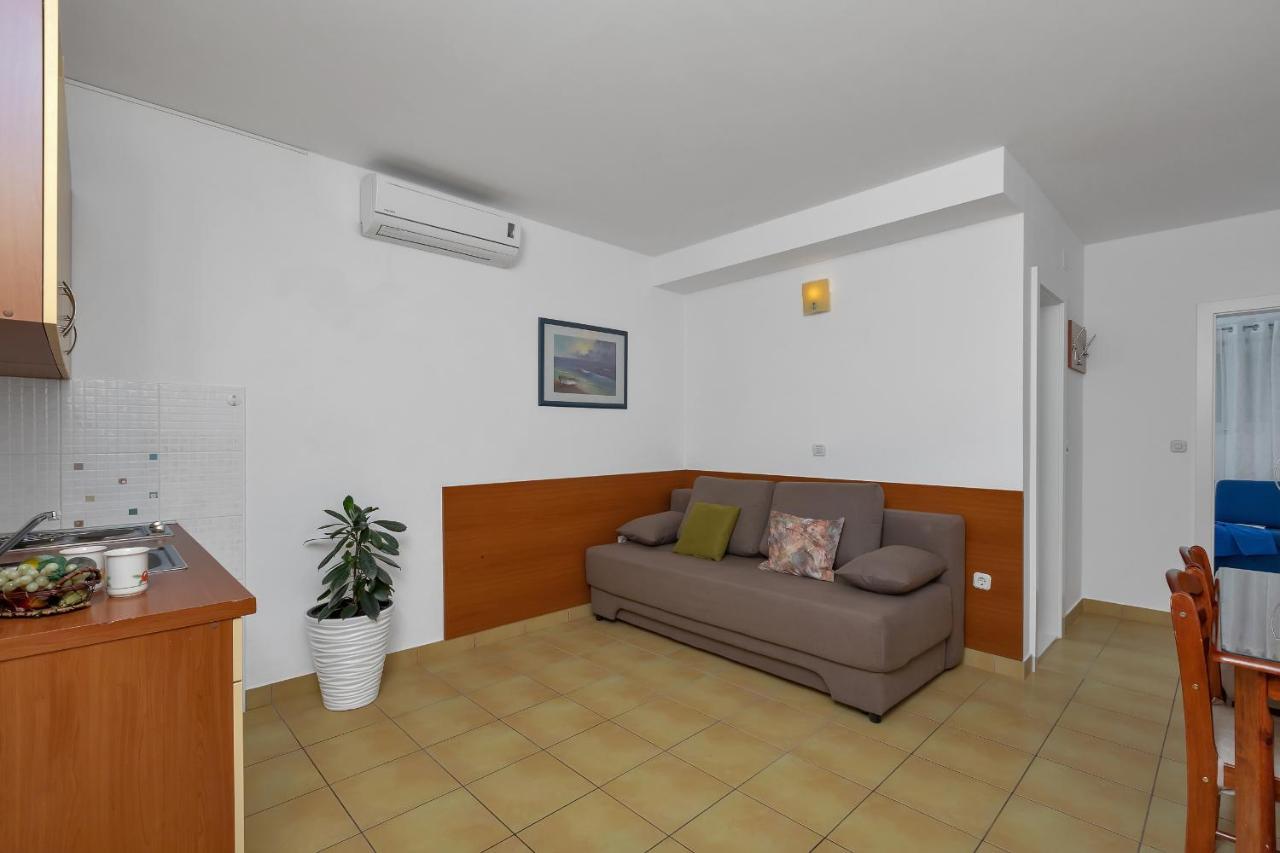 Apartments Marija Tučepi Eksteriør billede