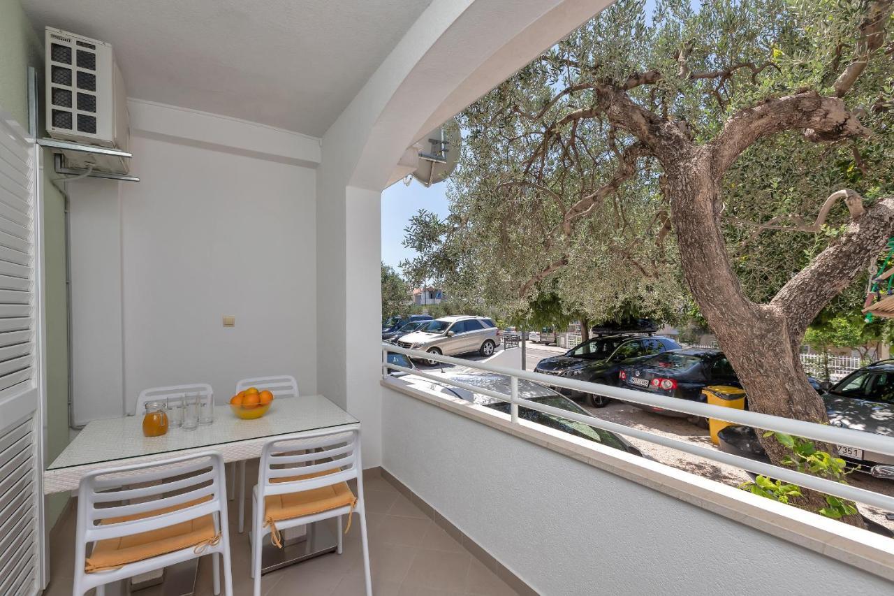 Apartments Marija Tučepi Eksteriør billede
