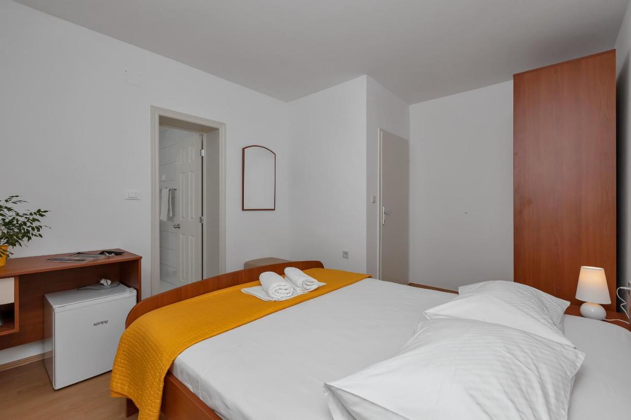 Apartments Marija Tučepi Eksteriør billede
